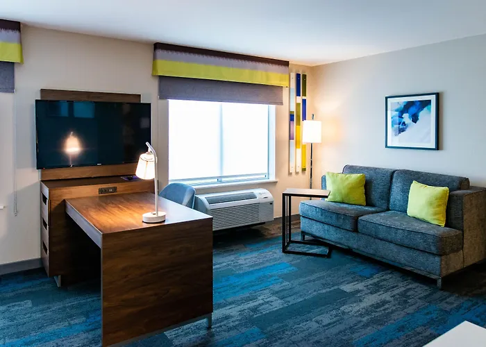 Hampton Il, Il 3* Paris