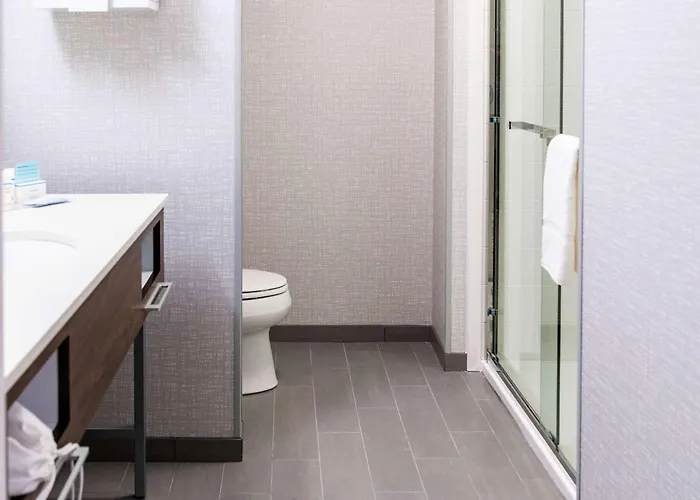 Hampton Il, Il Hotel 3*